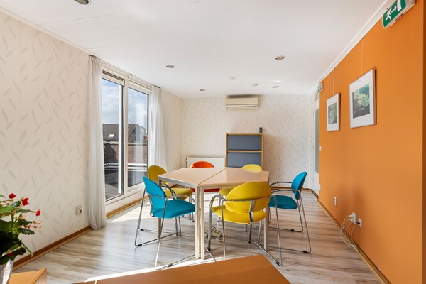 Medium property photo - Dorpsplein 5, 4153 AG Beesd